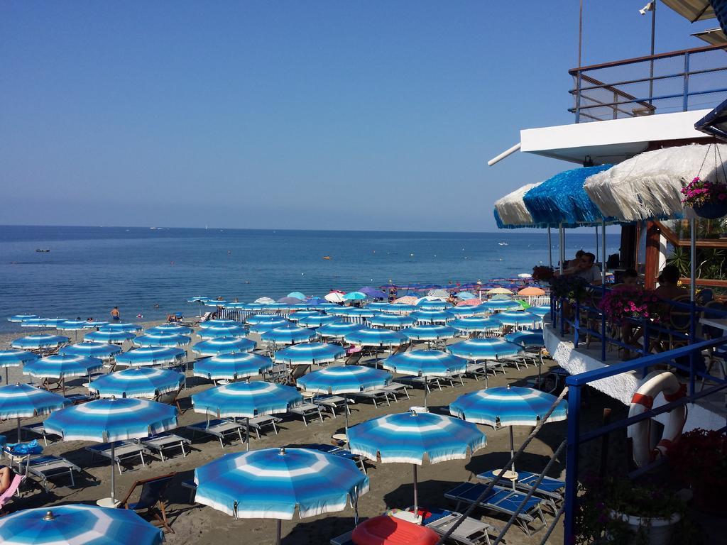 Apartments Arcobaleno Deiva Marina Kültér fotó