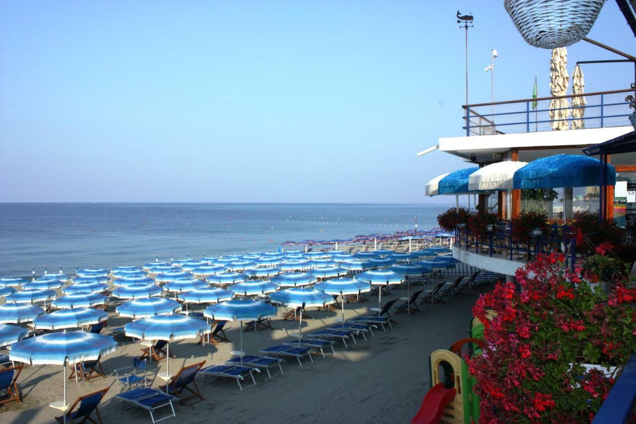 Apartments Arcobaleno Deiva Marina Kültér fotó
